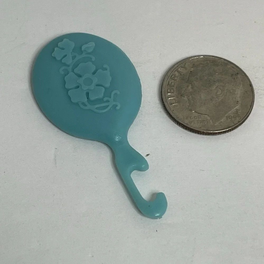 Mattel Barbie Doll Accessory Vintage 1980's WESTERN BARBIE MIRROR STAMP